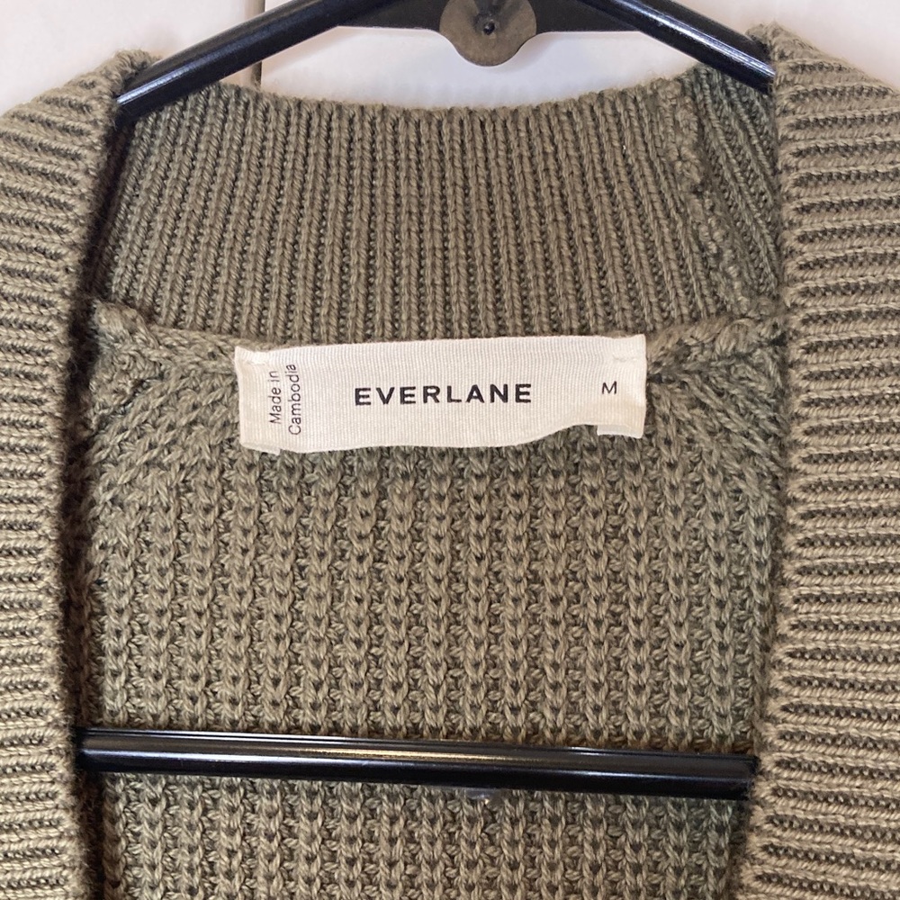 Everlane Cotton V-Neck Cocoon Cardigan – Kalamata – Size M - Picture 3 of 5